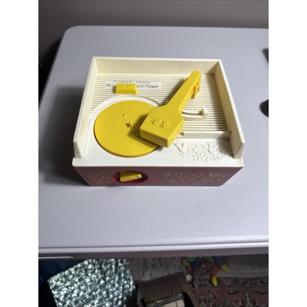 Vintage Toy Fisher-Price 1971 Record Player Music Box with 4 Discs - Picture 2 of 8